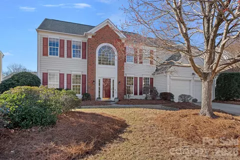 10619 Lumley Dr, Charlotte, NC 28277