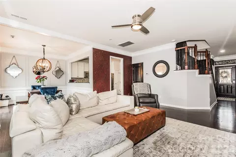 10426 Blairbeth St, Charlotte, NC 28277