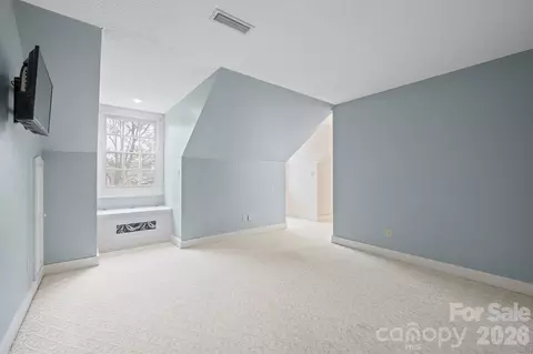 Bedroom - 1223 Creekside Dr, Conover, NC 28613 photo 8 of 11