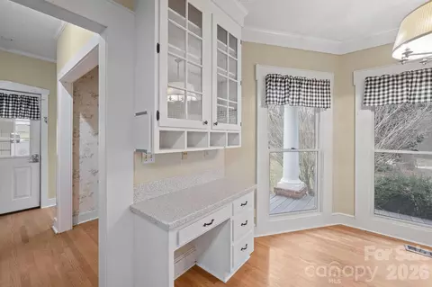 Entry Way - 1223 Creekside Dr, Conover, NC 28613 photo 2 of 5
