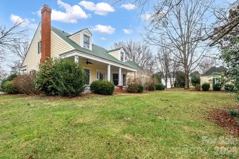 Exterior - 1223 Creekside Dr, Conover, NC 28613 photo 1 of 1
