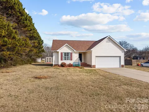 Exterior - 162 Pless Mill Rd, Stanfield, NC 28163 photo 2 of 7