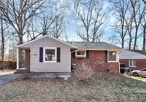 4411 Murrayhill Rd, Charlotte, NC 28209