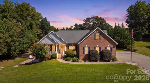 2555 Knox Landing Rd, Connelly Springs, NC 28612