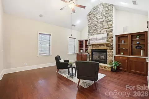 Living - 160 Arrow Point Ln, Davidson, NC 28036 photo 6 of 9