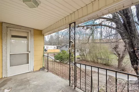 Exterior - 75 Travis St, Clyde, NC 28721 photo 3 of 3