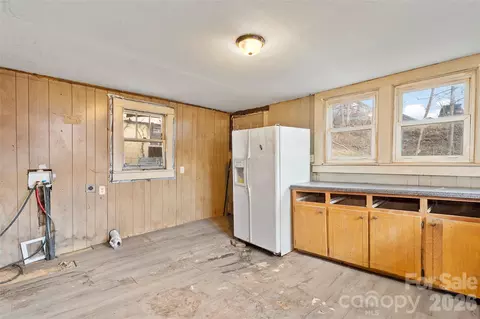 Other - 75 Travis St, Clyde, NC 28721 photo 1 of 2