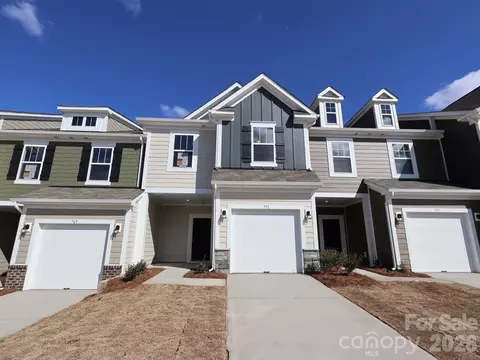 771 Kitfox Nw Dr NW, Concord, NC 28027
