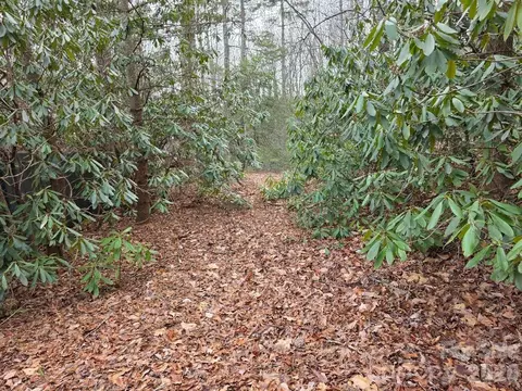 00 Barking Dog Ln, Burnsville, NC 28714