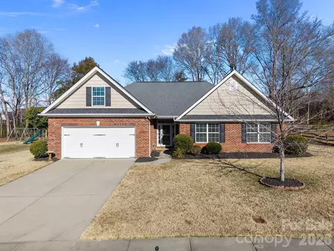 855 Juanita Sw Dr SW, Concord, NC 28027
