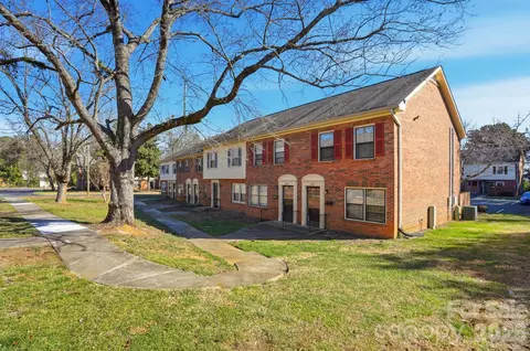 4748 Old Lantern Way, Charlotte, NC 28212