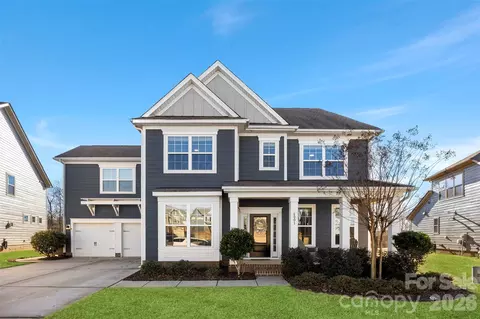 6001 Hamilton Mill Dr, Waxhaw, NC 28173