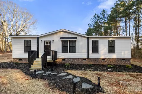 1696 Logan Terry Rd, Lancaster, SC 29720
