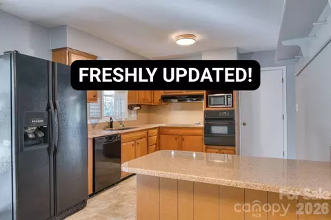 91 Haw Creek Cir, Asheville, NC 28805