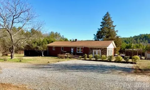 5376 Rhoney Rd, Connelly Springs, NC 28612
