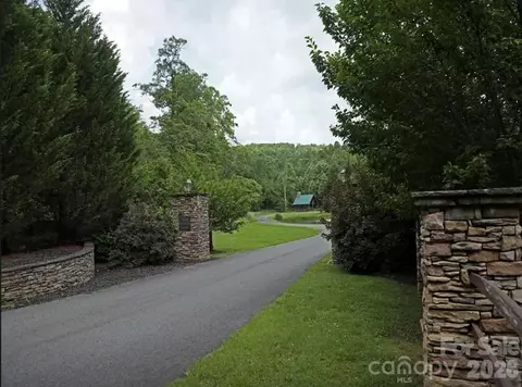 14 Creekside Way, Murphy, NC 28906 photo 2