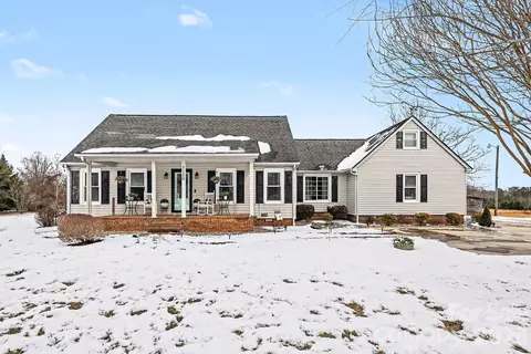 5156 W Nc 27, Vale, NC 28168