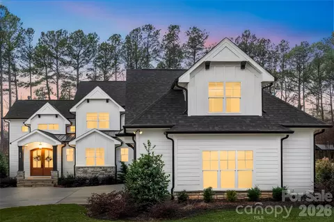 8026 Silver Jade Dr, Denver, NC 28037