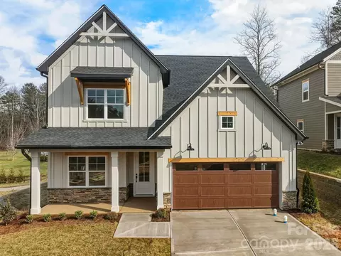112 Chapel Crossing 13 Ln #13, Weaverville, NC 28787