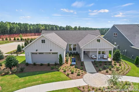 2682 Headwind Ct, Belmont, NC 28012
