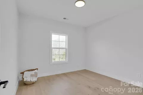 Bedroom - 3316 Evondale Rd, Lincolnton, NC 28092 photo 3 of 5