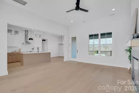 Living - 3316 Evondale Rd, Lincolnton, NC 28092 photo 1 of 6