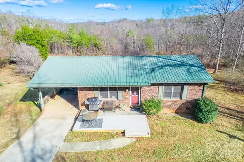 225 Baxter St, Morganton, NC 28655 photo 18