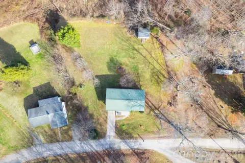 225 Baxter St, Morganton, NC 28655 photo 15