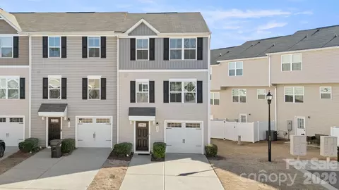 825 Renee Ave, Fort Mill, SC 29715
