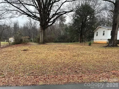 9409 Misenheimer Rd, Charlotte, NC 28215