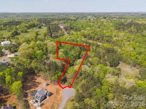 7935 Eric Crane Dr, Catawba, NC 28609