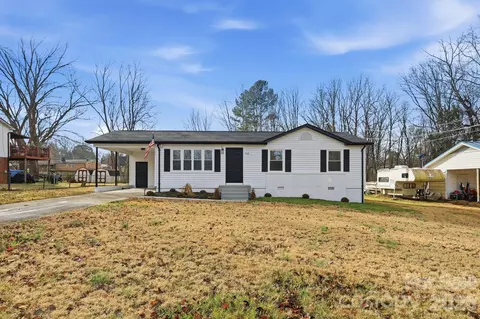 798 Wilson St, China Grove, NC 28023