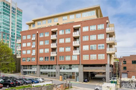 12 S Lexington 402 Ave #402, Asheville, NC 28801