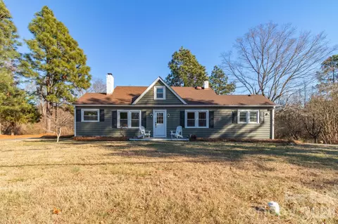 156 Payne Rd, Thomasville, NC 27360