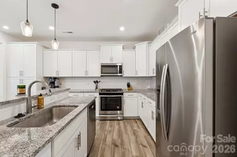 2081 Suttonview Rd, Fort Mill, SC 29708 photo 6