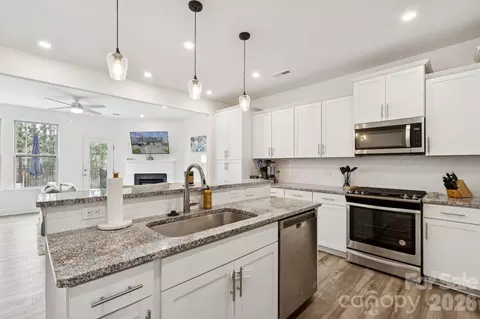 2081 Suttonview Rd, Fort Mill, SC 29708 photo 7