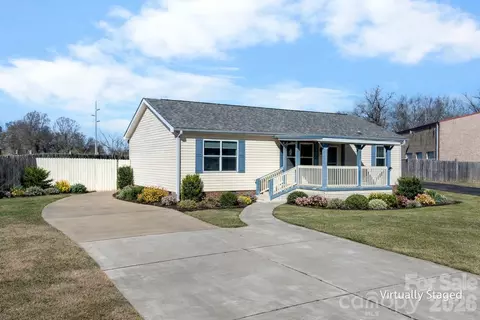 999 Stones Throw Dr, Concord, NC 28025