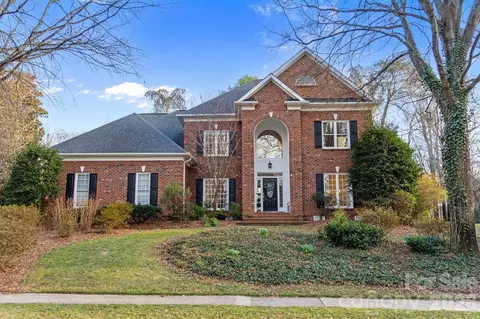 12018 Delmahoy Dr, Charlotte, NC 28277