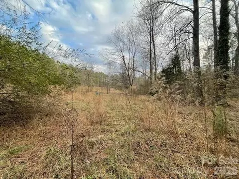 593 Brooks Rd, Bostic, NC 28018 photo 3