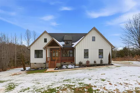 3812 Church Hill Ln, Maiden, NC 28650