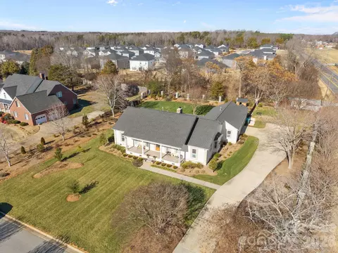 102 Polo Dr, Salisbury, NC 28144