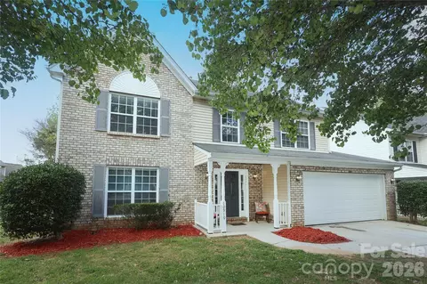 10910 Elm Bend Dr, Charlotte, NC 28273