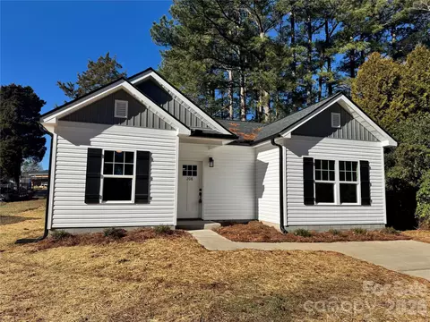 208 Pine St, Rockwell, NC 28138