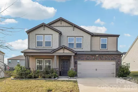 3833 Crossbane St, Kannapolis, NC 28081