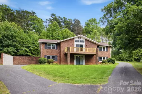 2671 Shady Grove Rd, Connelly Springs, NC 28612