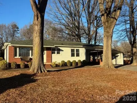 106 Marlwood Dr, Locust, NC 28097