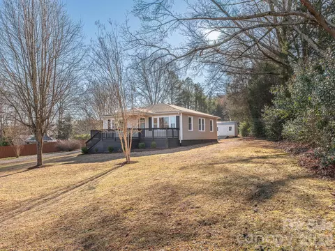 3317 Eva Nw Dr NW, Concord, NC 28027