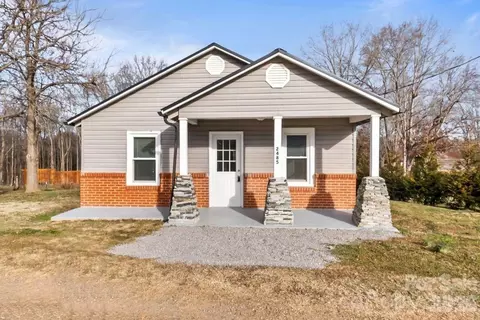 4582 Burkemont Rd, Morganton, NC 28655