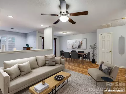 5925 Prescott Ct, Charlotte, NC 28269