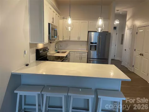 935 Mcalway 303 Rd #303, Charlotte, NC 28211